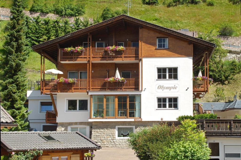 Appartamenti Olympic Santa Cristina Val Gardena Exterior photo